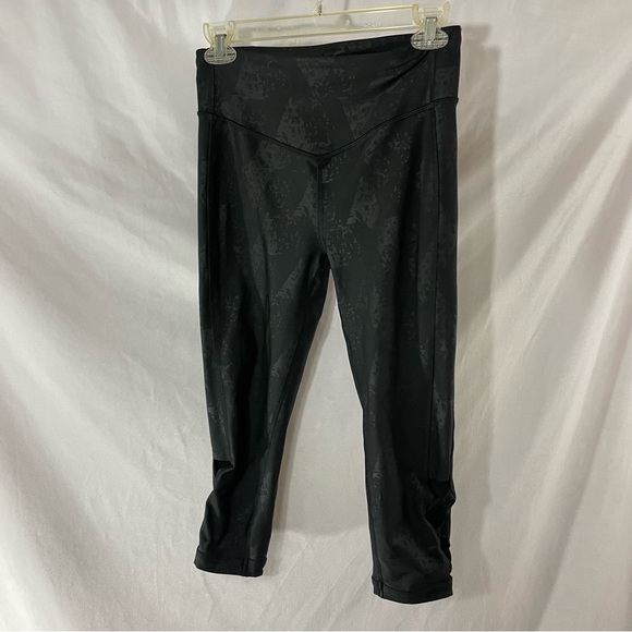 Gapfit Crop Leggings - Picture 1 of 12